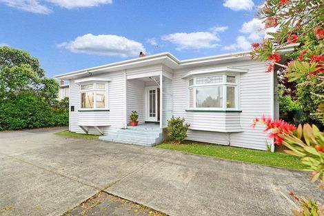 Photo of property in 1/8 Esmonde Road, Takapuna, Auckland, 0622