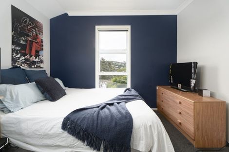 Photo of property in 114a Helston Road, Paparangi, Wellington, 6037