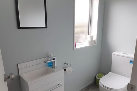 Photo of property in 3 Danden Way, Pukekohe, 2120