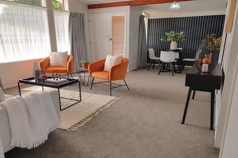 Photo of property in 2 Drury Street, Cloverlea, Palmerston North, 4412