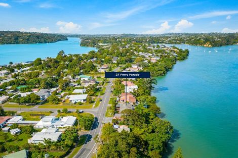 Photo of property in 27 Ferry Parade, Herald Island, Auckland, 0618