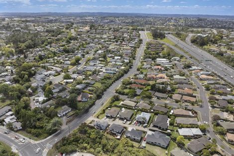 Photo of property in 1b Makora Road, Massey, Auckland, 0614