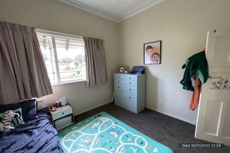 Photo of property in 111 Heads Road, Gonville, Whanganui, 4501