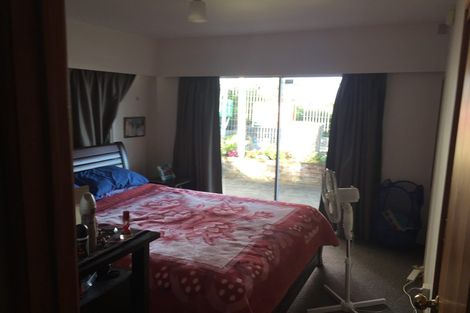 Photo of property in 17 Cashmere Place, Glenfield, Auckland, 0629