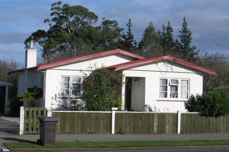 Photo of property in 27 Oxford Street, Lansdowne, Masterton, 5810