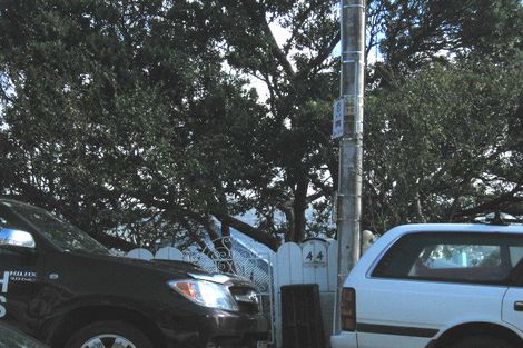 Photo of property in 44 The Crescent, Roseneath, Wellington, 6011