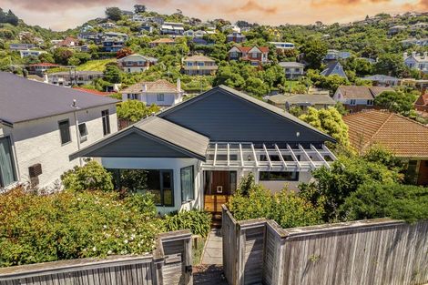 Photo of property in 28 Cliffs Road, Saint Clair, Dunedin, 9012