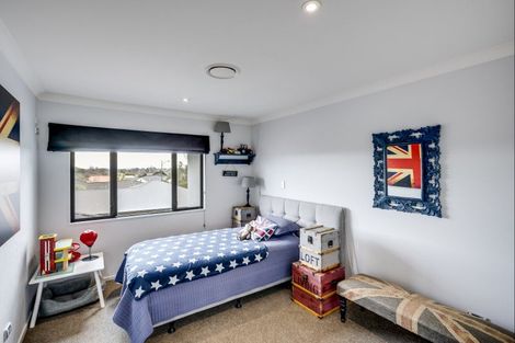 Photo of property in 2 The Croft, Havelock North, 4130