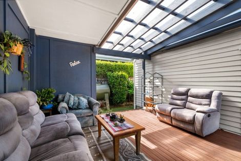 Photo of property in 24 Beach Road, Waikawa, Picton, 7220