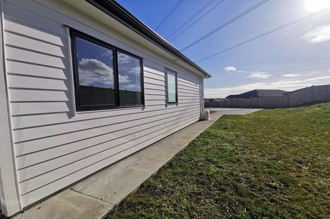 Photo of property in 27 Greenan Drive, Flat Bush, Auckland, 2019