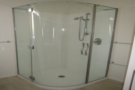 Photo of property in 1/4 Solway Avenue, Ilam, Christchurch, 8041