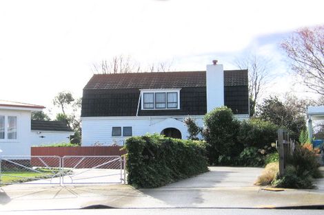 Photo of property in 908 Jervois Place, Mayfair, Hastings, 4122