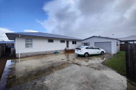 Photo of property in 8a Cotton Street, St Andrews, Hamilton, 3200