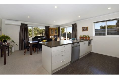 Photo of property in 5 Ernest Place, Brightwater, 7022