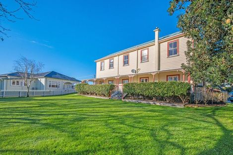 Photo of property in 14 Nelson Street, Helensville, 0800