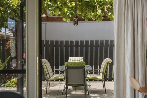 Photo of property in 16 Pacific View Road, Papamoa Beach, Papamoa, 3118