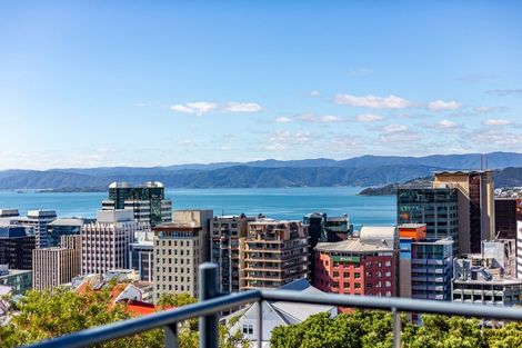 Photo of property in 25 Clermont Terrace, Kelburn, Wellington, 6012