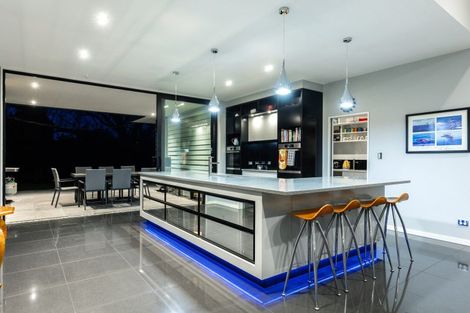 Photo of property in 18 Lee Street, Blenheim, 7201