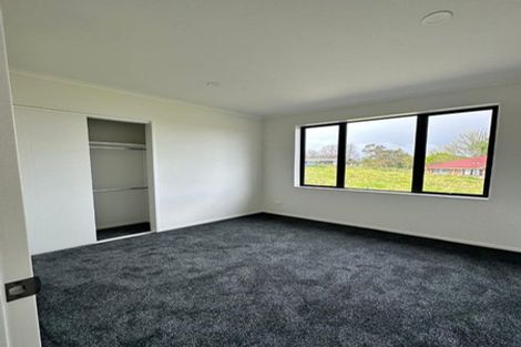 Photo of property in 8a Gracechurch Drive, Flat Bush, Auckland, 2016