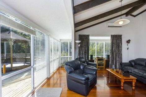 Photo of property in 196 Katherine Mansfield Drive, Whitemans Valley, Upper Hutt, 5371