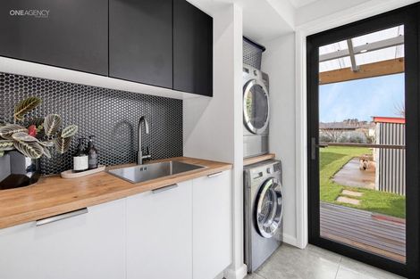 Photo of property in 96 Main North Road, Woodend, 7610