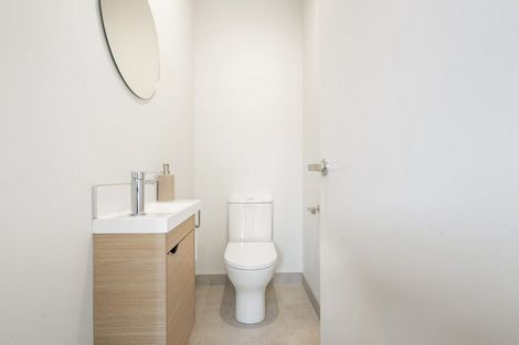 Photo of property in 55 Parkmore Drive, Rosehill, Papakura, 2113