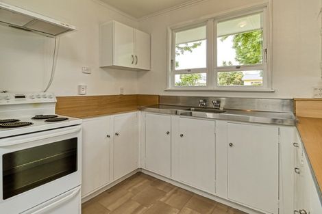 Photo of property in 1/813 Clive Street, Akina, Hastings, 4122