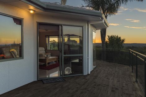 Photo of property in 12 Summerhaven Place, Ohauiti, Tauranga, 3112