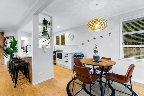 Photo of property in 60 Melba Street, Beach Haven, Auckland, 0626