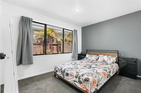 Photo of property in 2/16 James K Baxter Place, Addington, Christchurch, 8024