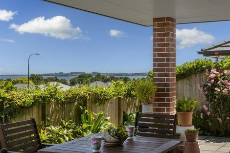 Photo of property in 89 Bert Wall Drive, Omokoroa, 3114