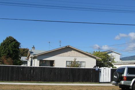 Photo of property in 16 Merton Street, Trentham, Upper Hutt, 5018