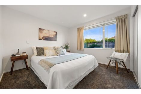 Photo of property in 22a Date Crescent, Aidanfield, Christchurch, 8025