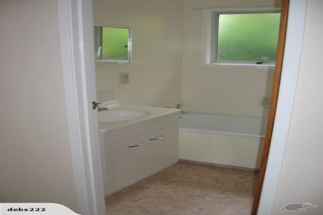 Photo of property in 14 Aeroview Drive, Beach Haven, Auckland, 0626