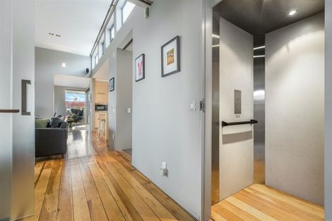 Photo of property in 3 Bath Street, Plimmerton, Porirua, 5026