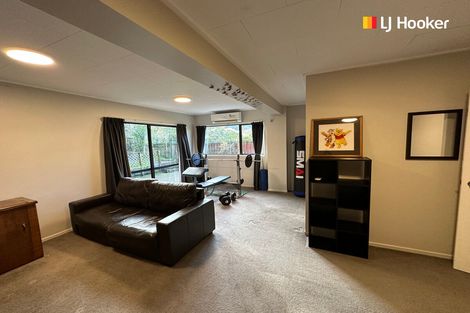 Photo of property in 106 Glenross Street, Glenross, Dunedin, 9011