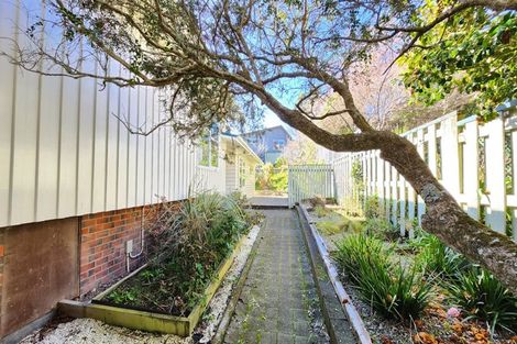 Photo of property in 7 Chisbury Street, Churton Park, Wellington, 6037