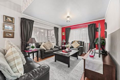 Photo of property in 52a Rua Road, Glen Eden, Auckland, 0602