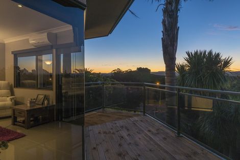 Photo of property in 12 Summerhaven Place, Ohauiti, Tauranga, 3112