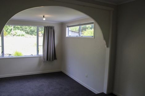Photo of property in 5 Sullivan Avenue, Mangere Bridge, Auckland, 2022