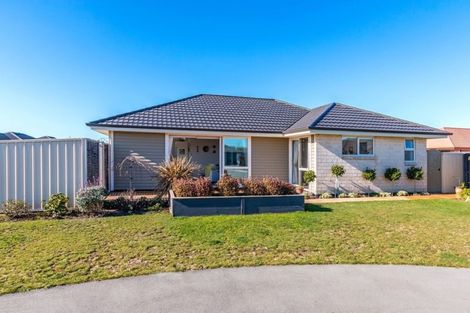 Photo of property in 5 Austen Place, Rolleston, 7614