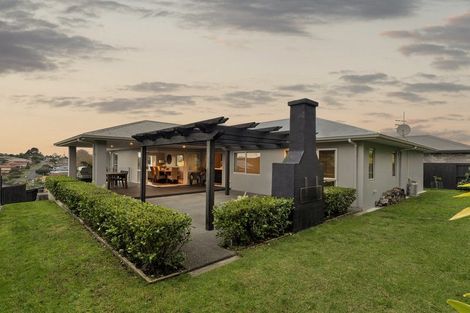 Photo of property in 26 Valley View, Bethlehem, Tauranga, 3110