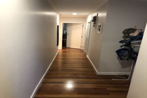 Photo of property in 49 Pinedale Place, Henderson, Auckland, 0610