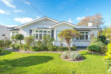 Photo of property in 124 Anzac Parade, Whanganui East, Whanganui, 4500