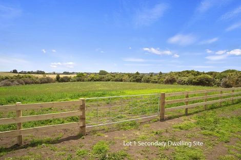 Photo of property in 112 Aulyn Drive, Karaka, Papakura, 2580