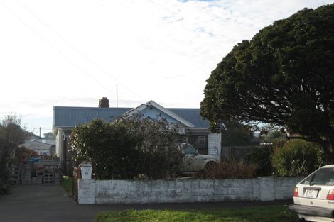Photo of property in 37 Estuary Road, New Brighton, Christchurch, 8061