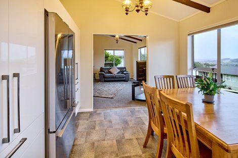 Photo of property in 44 Westhaven Drive, Tawa, Wellington, 5028