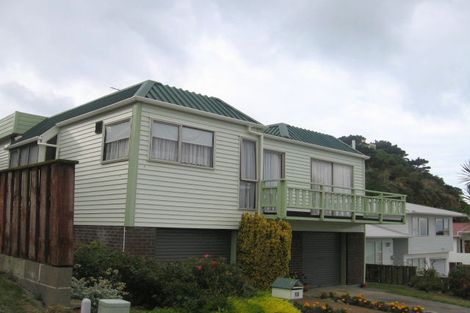 Photo of property in 15 Southgate Road, Southgate, Wellington, 6023