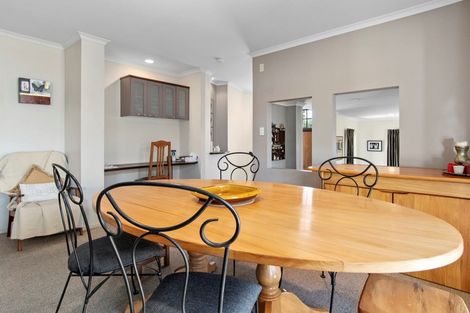 Photo of property in 5 Sabana Place, Bethlehem, Tauranga, 3110