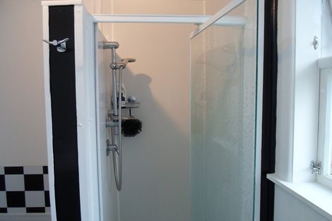 Photo of property in 76 Alexandra Street, Marton, 4710